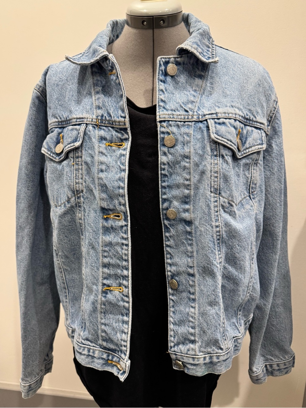 Vintage Evan-Picone 100% Cotton Denim Jean Jacket | Light Wash